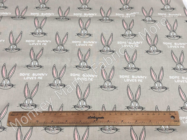 LC807 Looney Tunes Bunnies Grey